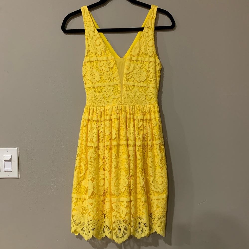 GB Yellow Lace Sundress XS ☀️